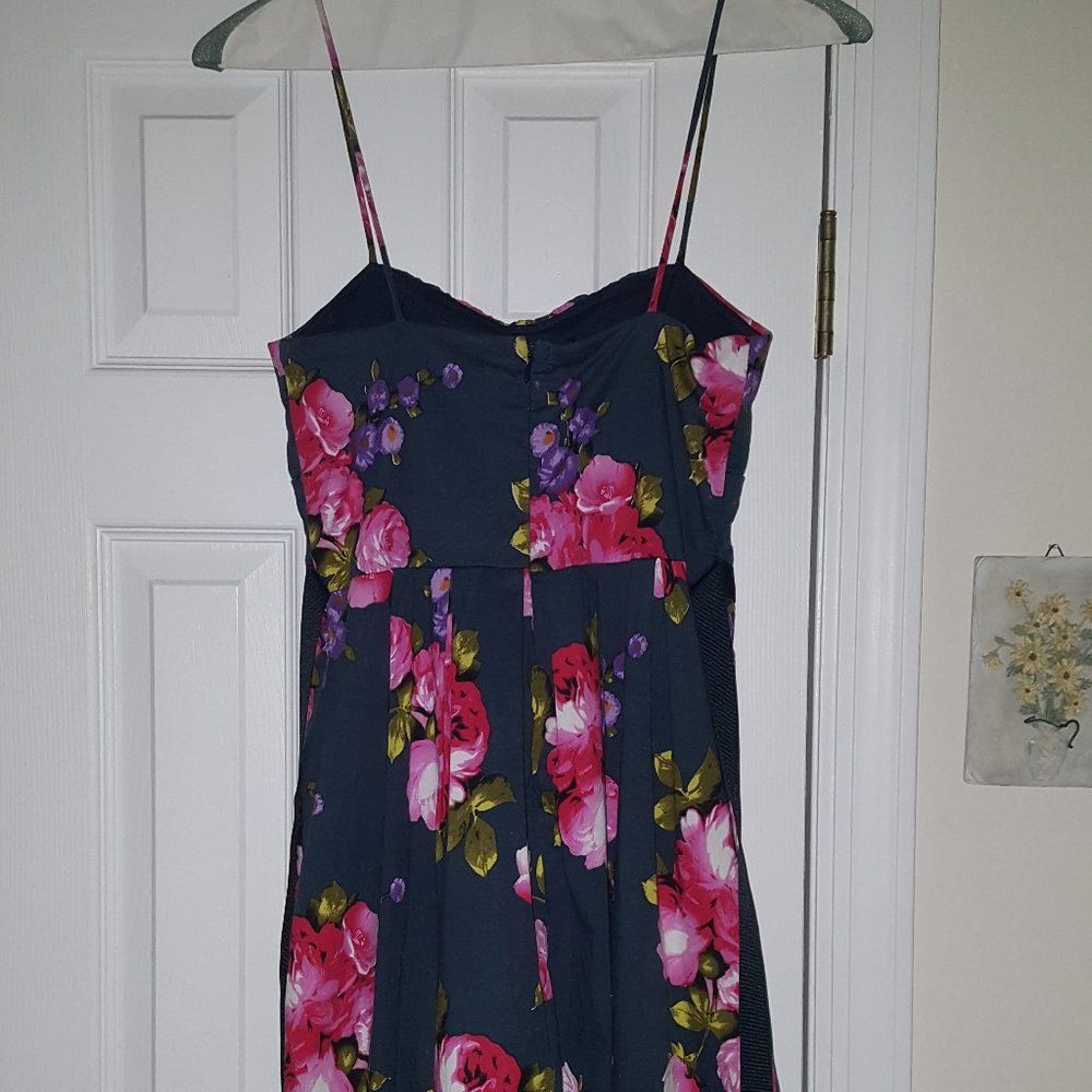 Navy Pink Rose Summer Cocktail Dress - Size 9 - Medium - Picture 3 of 12